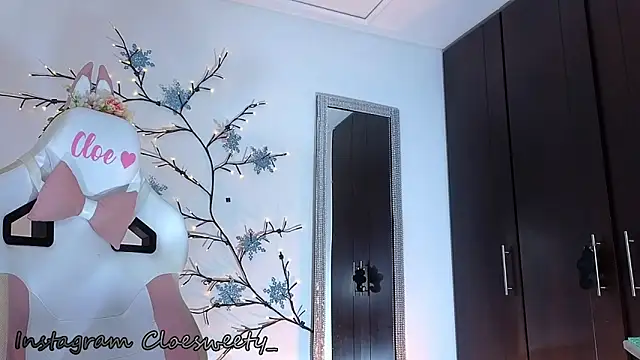 Cloesweety online show from 12.25.24