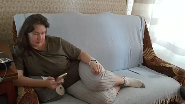 franceska blue online show from 12.02.25