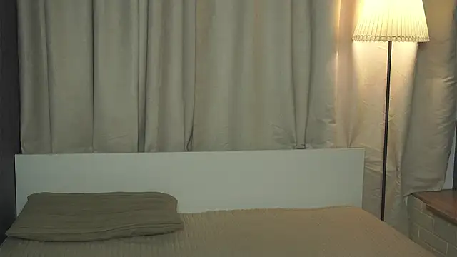 Snapshot of PixieMeow_ chatting on 03.15.25 PixieMeow online show from 03.15.25