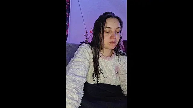 Snapshot of Cyndee_Winter chatting on 03.17.25 Cyndee Winter online show from 03.17.25