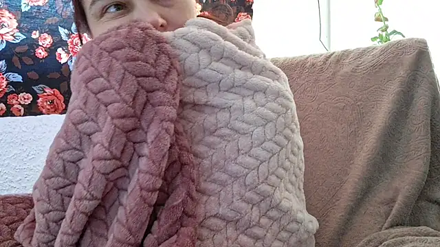 Snapshot of Cyndee_Winter chatting on 03.21.25 Cyndee Winter online show from 03.21.25