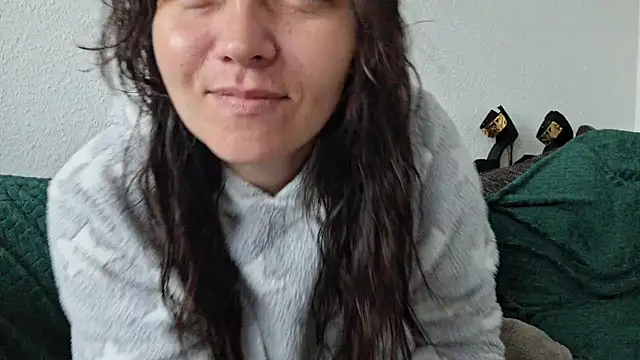 Snapshot of Cyndee_Winter chatting on 09.24.25 Cyndee Winter online show from 09.24.25