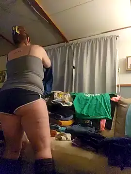 Hottmess011 online show from 01.16.26