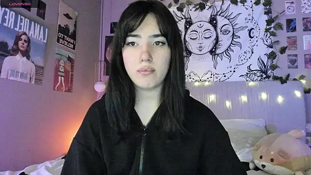 Snapshot of Anisawithlove chatting on 12.24.24 Anisawithlove online show from 12.24.24