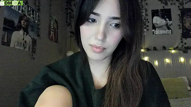 Snapshot of Anisawithlove chatting on 11.19.25 Anisawithlove online show from 11.19.25