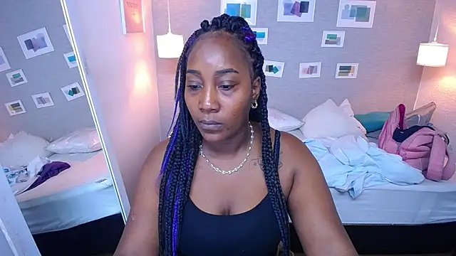 Snapshot of kiara_evanss chatting on 02.05.25 kiara evanss online show from 02.05.25