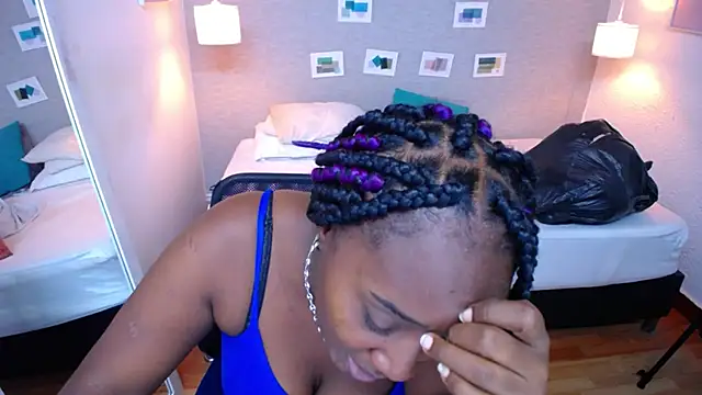 Snapshot of kiara_evanss chatting on 03.05.25 kiara evanss online show from 03.05.25