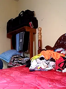 Snapshot of pretty_amaal chatting on 01.01.25 pretty amaal online show from 01.01.25