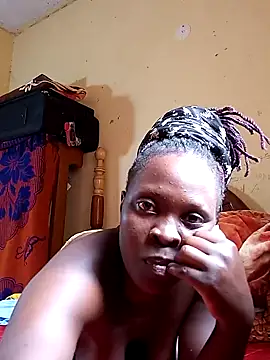 Snapshot of pretty_amaal chatting on 03.05.25 pretty amaal online show from 03.05.25