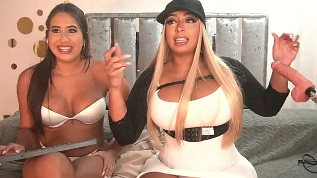 charlottelover21 online show from 12.15.24