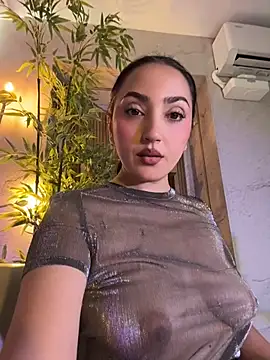 LIAH IZUMI online show from 07.28.26