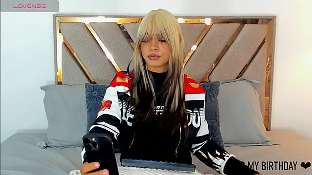 Snapshot of Hanz_sex chatting on 12.11.24 Hanz sex online show from 12.11.24