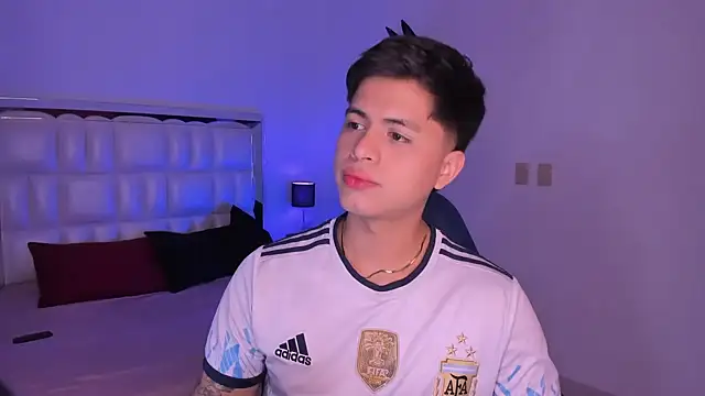 Niicky1  online show from 01.06.25