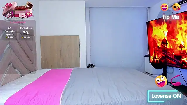 AbrilStivenson  online show from 04.16.26