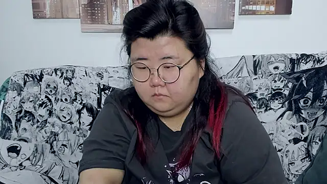 Snapshot of Nadine_asian chatting on 12.26.24 Nadine asian online show from 12.26.24