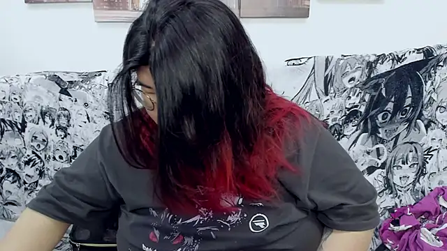 Snapshot of Nadine_asian chatting on 12.27.24 Nadine asian online show from 12.27.24