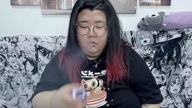 Snapshot of Nadine_asian chatting on 01.03.25 Nadine asian online show from 01.03.25