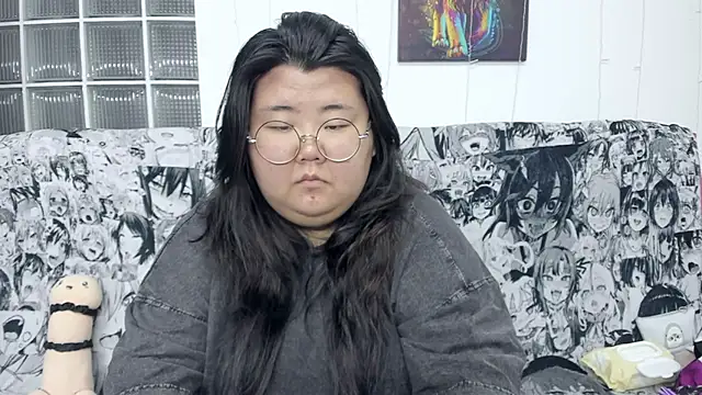 Snapshot of Nadine_asian chatting on 09.12.25 Nadine asian online show from 09.12.25