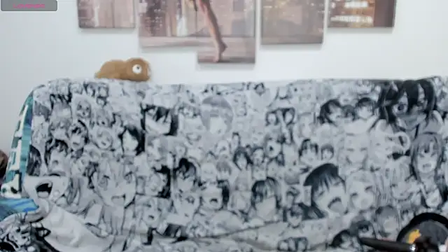 Snapshot of Nadine_asian chatting on 12.05.25 Nadine asian online show from 12.05.25