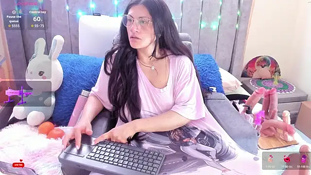 Rapunzeell  online show from 11.25.25