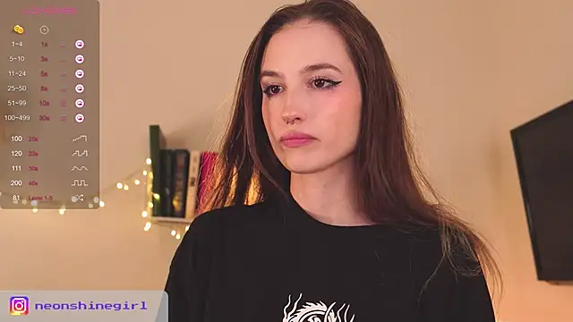 Snapshot of NeonShine chatting on 12.08.24 NeonShine online show from 12.08.24