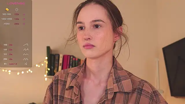 Snapshot of NeonShine chatting on 12.17.24 NeonShine online show from 12.17.24