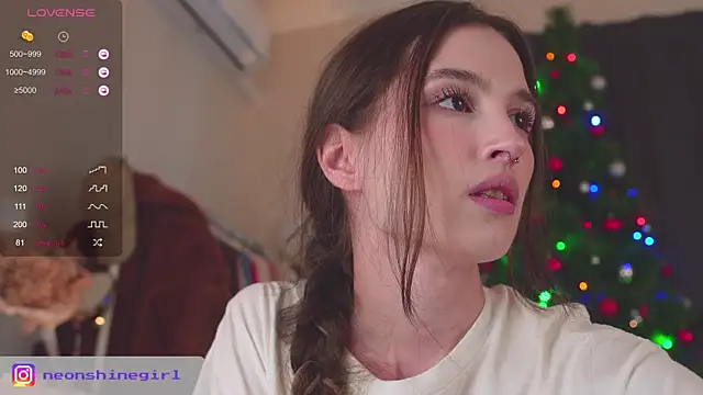 Snapshot of NeonShine chatting on 12.29.24 NeonShine online show from 12.29.24