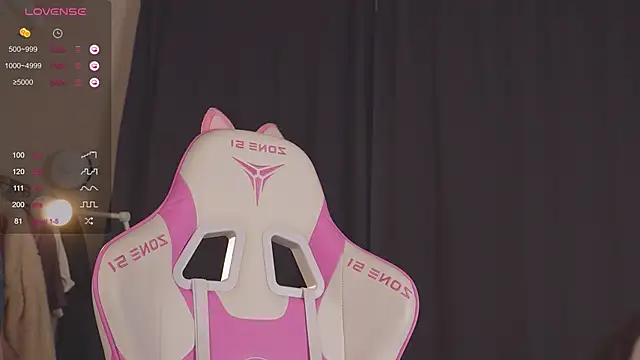 Snapshot of NeonShine chatting on 01.17.25 NeonShine online show from 01.17.25