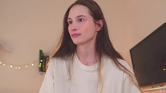 Snapshot of NeonShine chatting on 03.12.25 NeonShine online show from 03.12.25