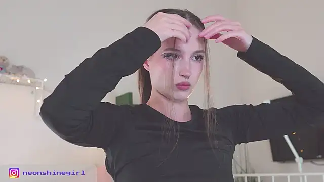 Snapshot of NeonShine chatting on 10.13.25 NeonShine online show from 10.13.25