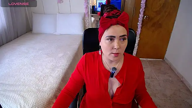 Snapshot of Sahory__ chatting on 09.11.25 Sahory online show from 09.11.25