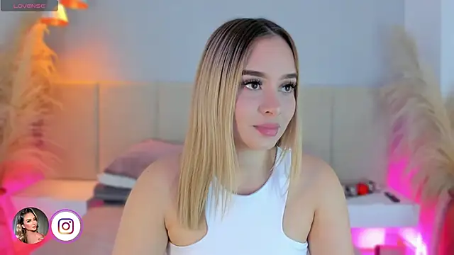 sofia pamela online show from 02.27.26