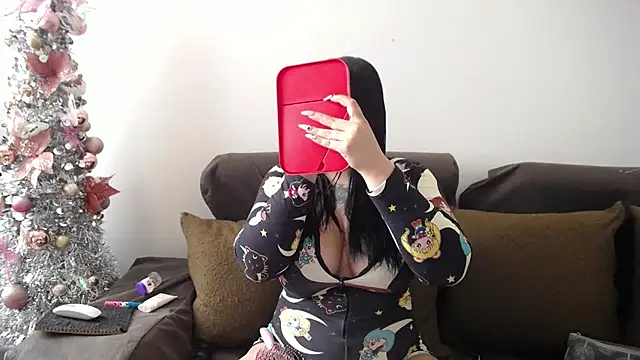 sara winehouse1 online show from 01.10.25