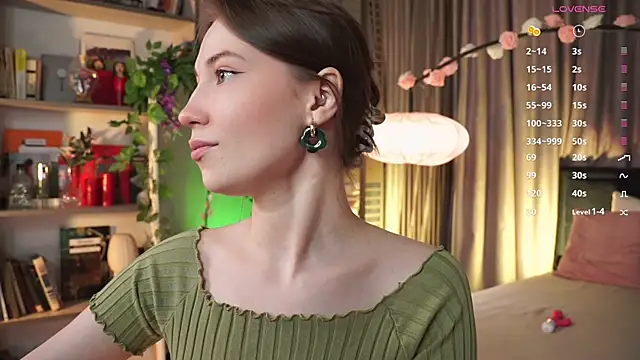 Snapshot of askaudrey_ chatting on 03.05.25 askaudrey online show from 03.05.25