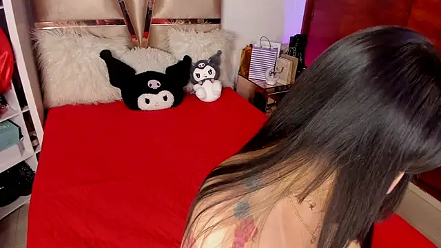 Snapshot of Nikole66_ chatting on 11.11.25 Nikole66 online show from 11.11.25