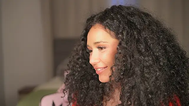 Moan4u online show from 12.19.24