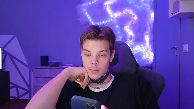 DENIS HERE online show from 12.09.24