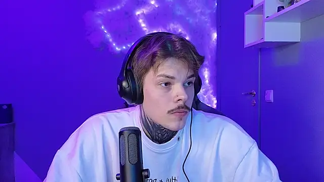 DENIS HERE online show from 01.23.25