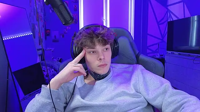 DENIS HERE online show from 02.15.25