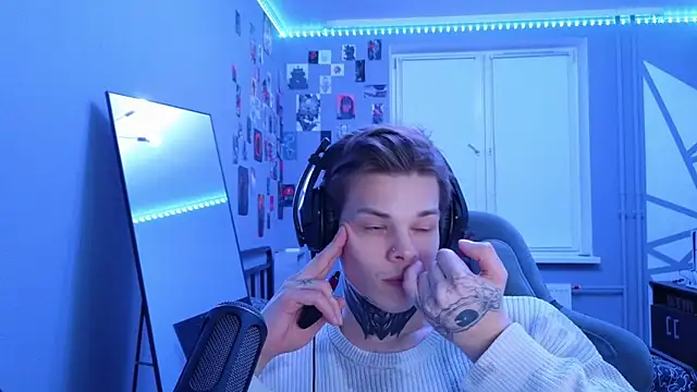 DENIS HERE online show from 03.01.25