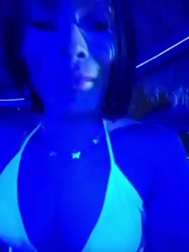 CoralineSweett online show from 11.06.25