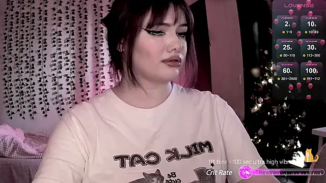 strawberry elfcat online show from 01.09.25