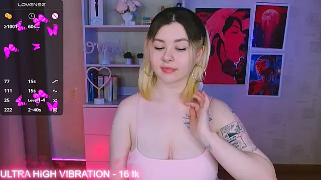 cutie mili online show from 02.25.25