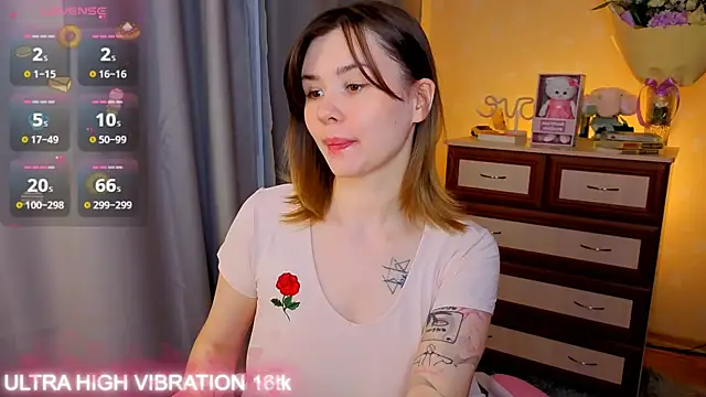 cutie mili online show from 10.24.25