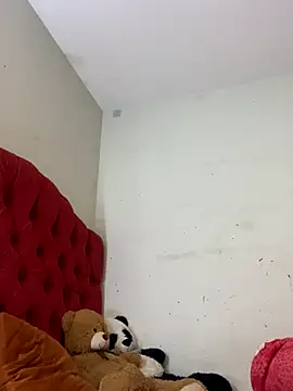 Snapshot of LISA_BULLOCK_ chatting on 11.05.25 LISA BULLOCK online show from 11.05.25