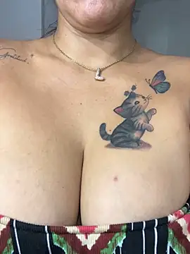 Snapshot of LISA_BULLOCK_ chatting on 02.13.26 LISA BULLOCK online show from 02.13.26