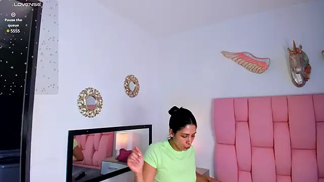 VeronikaOlsen online show from 03.13.25