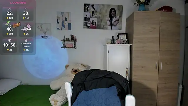 VeronikaOlsen online show from 10.08.25