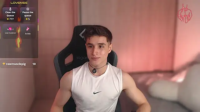 Snapshot of thomklein chatting on 01.31.26 thomklein online show from 01.31.26