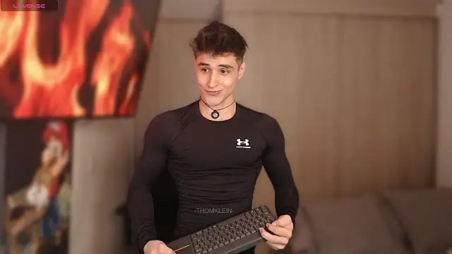 Snapshot of thomklein chatting on 02.23.26 thomklein online show from 02.23.26